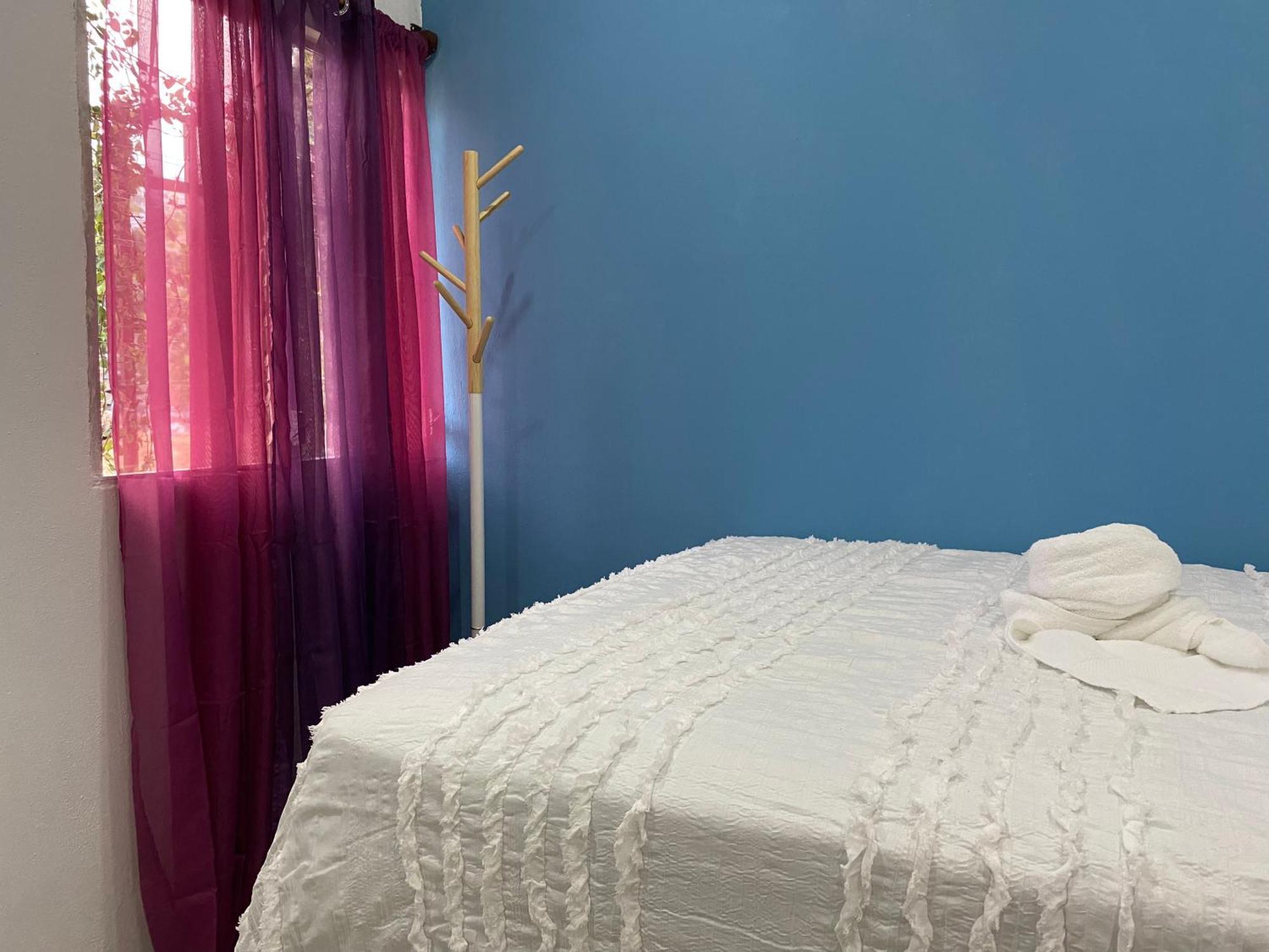 El Chirris B&B San Juan La Laguna Bagian luar foto